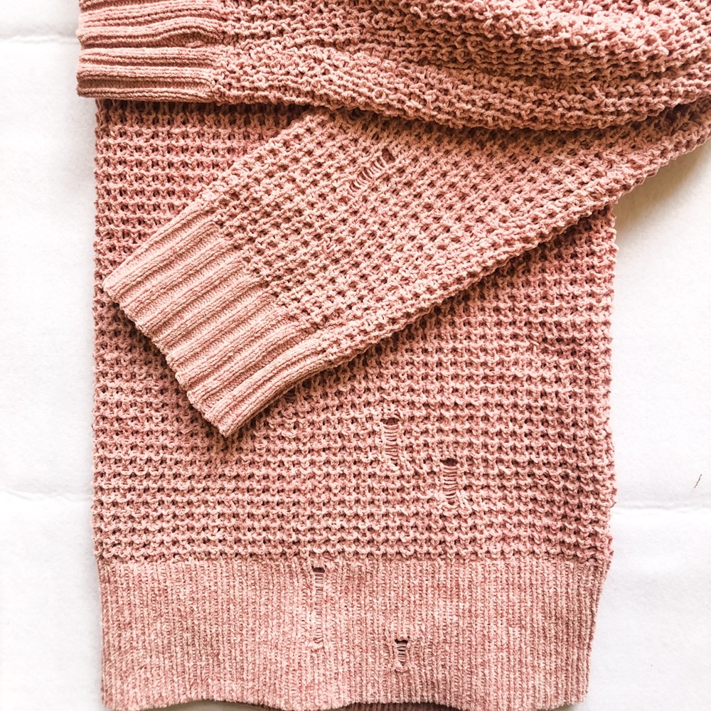 American Eagle | Ripped Plush Sweater - Picture 5 of 5